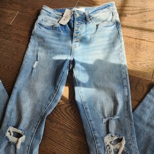 Trendy Light Blue Distressed Skinny Jeans